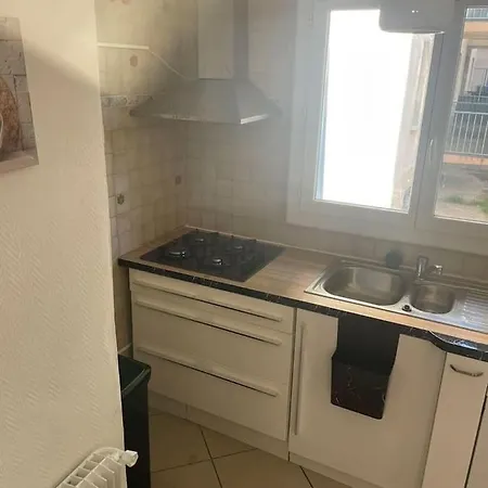 Proche Gare Tgv Apartament *