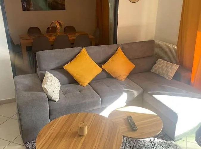 Proche Gare Tgv Νιμ